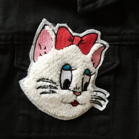 Cats in Love - Cropped Denim Vest - Embroidered Patches - XS - Picture 2 of 9